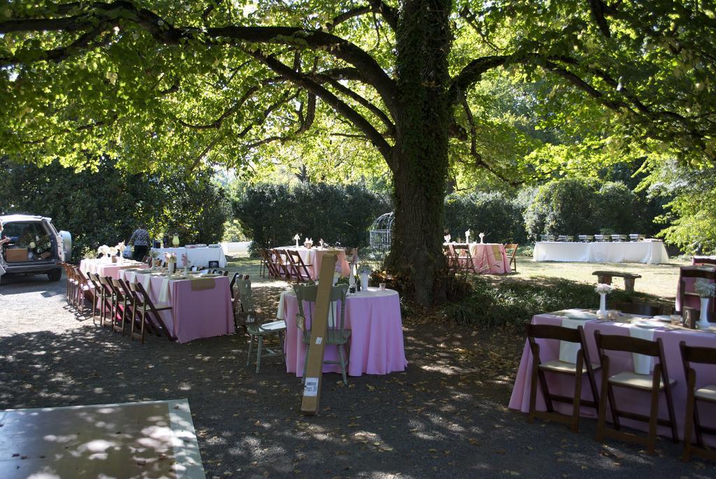 Inn On Poplar Hill Orange Bagian luar foto