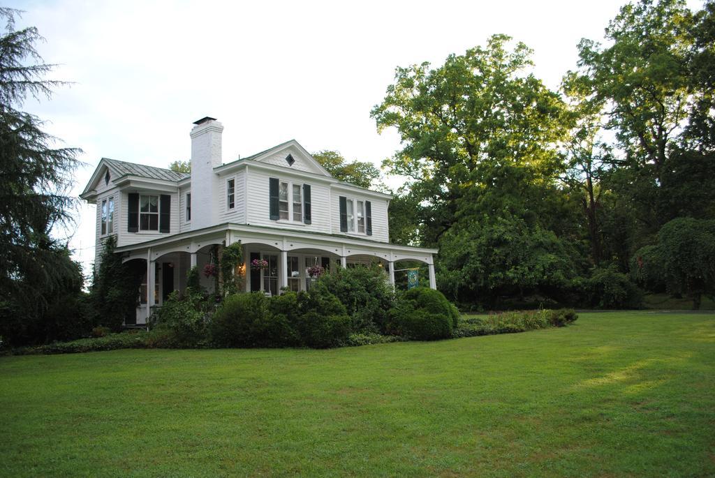 Inn On Poplar Hill Orange Bagian luar foto